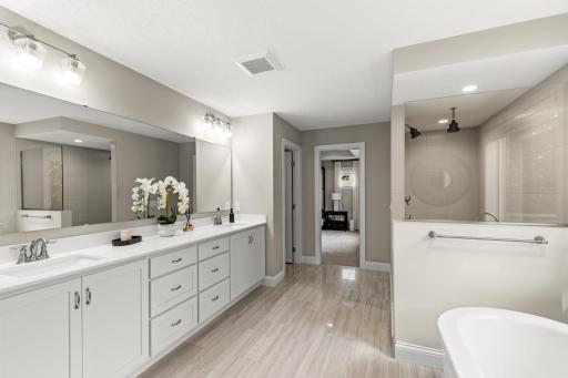 16957 Valley Road, Eden Prairie, MN 55347