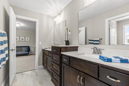 16957 Valley Road, Eden Prairie, MN 55347