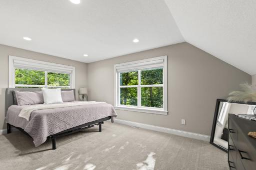 16957 Valley Road, Eden Prairie, MN 55347
