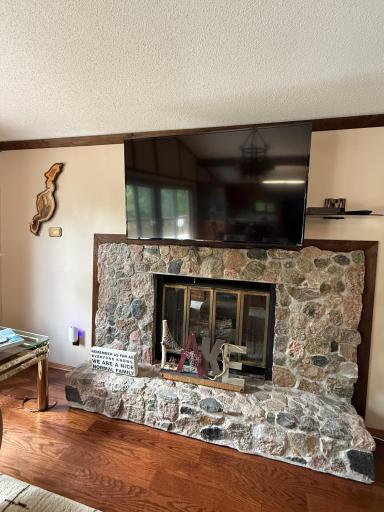 13314 Blackberry Drive, Nevis, MN 56467