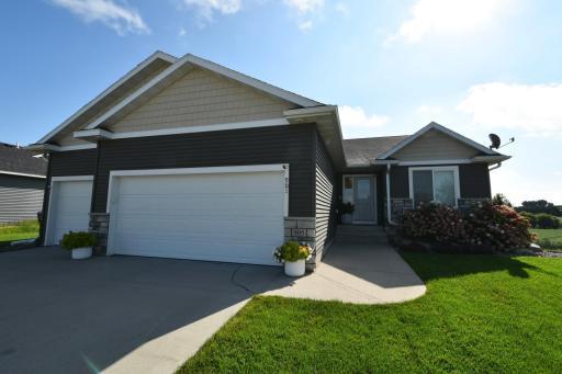 905 7th Avenue, Wanamingo, MN 55983