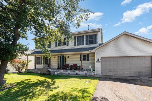 2424 Briar Oakes Boulevard, Monticello, MN 55362