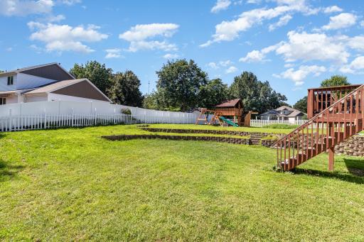 2424 Briar Oakes Boulevard, Monticello, MN 55362