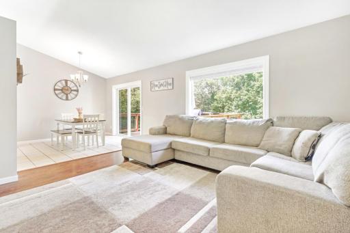 751 Glenwood Avenue E, Big Lake, MN 55309