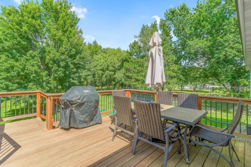 751 Glenwood Avenue E, Big Lake, MN 55309