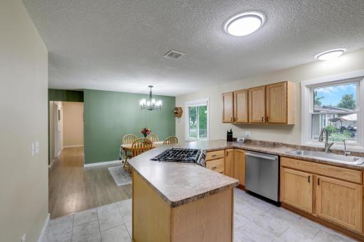2070 Flint Drive, Saint Paul, MN 55122