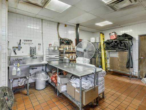 Minneapolis, MN 55443