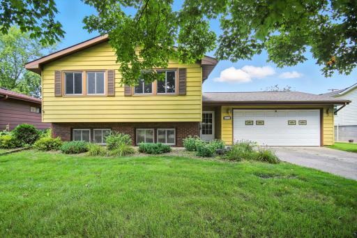 318 13th Street SW, Owatonna, MN 55060