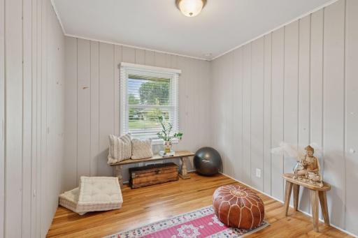 10013 Girard Avenue S, Bloomington, MN 55431