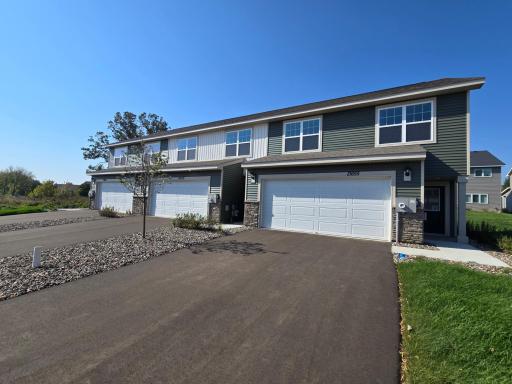 Welcome home to the Fenway at Ardan Place in Rosemount! Photo is of actual home. Options and colors may vary. Ask Sales Agent for details.