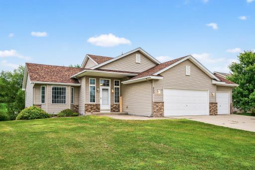 Welcome home! Step inside this move in ready home and discover the comfort and space this 4-level split has to offer.