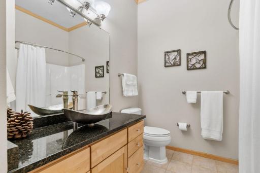 750 Mainstreet, 422, Hopkins, MN 55343