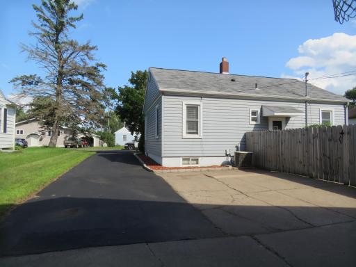 425 17th Street, Cloquet, MN 55720