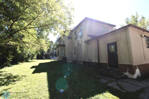 429 4th Street S, Moorhead, MN 56560