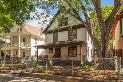 2621 Columbus Avenue, Minneapolis, MN 55407