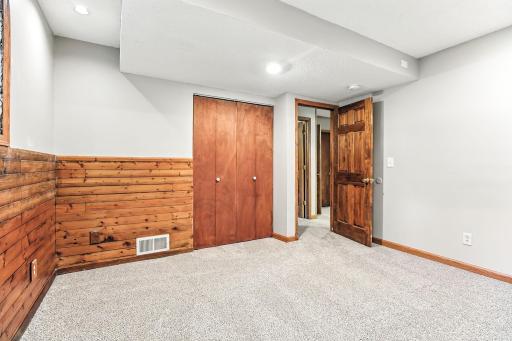 7378 Innsdale Avenue S, Cottage Grove, MN 55016