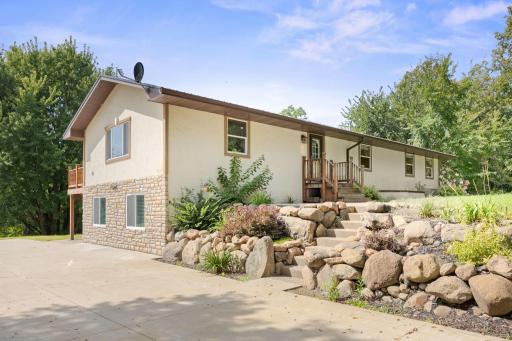 7265 Rockwood Avenue NW, South Haven, MN 55382