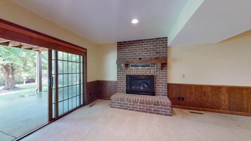 5848 Long Brake Trail, Edina, MN 55439