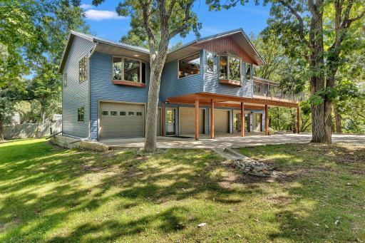 Welcome to 22314 Mallard Ct, Cold Spring!