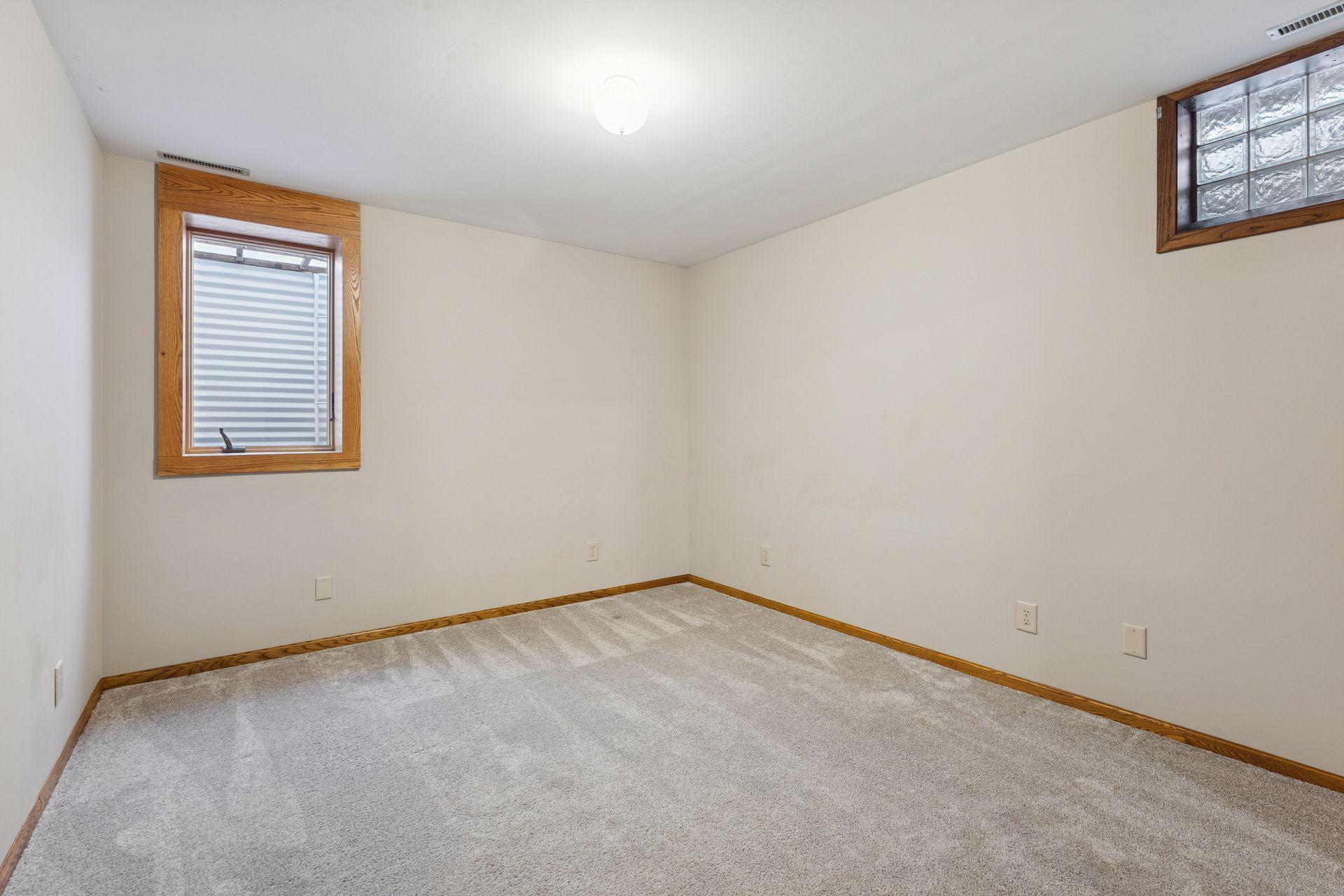 4th bedroom with egress window.