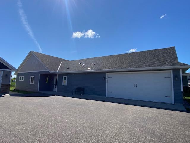 Property photo for 431 Pintail Circle, Annandale, MN 55302