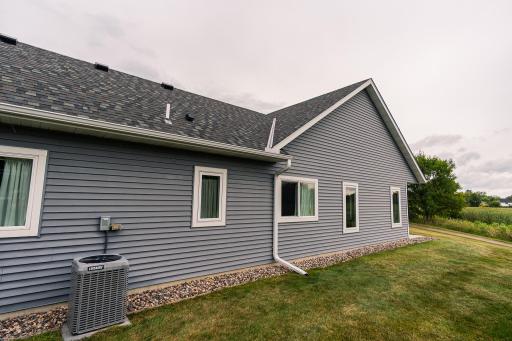 431 Pintail Circle, Annandale, MN 55302