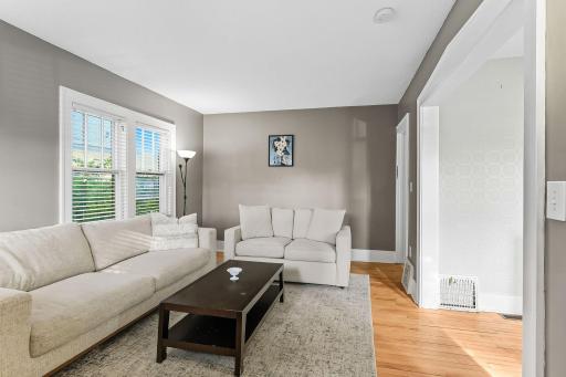 3917 27th Avenue S, Minneapolis, MN 55406