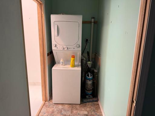 guest house laundry.jpg