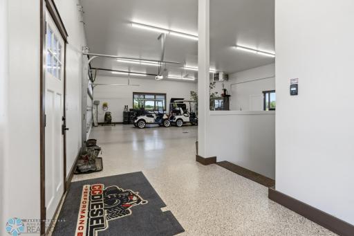 446 Trent Jones Drive, Oxbow, ND 58047