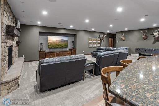 446 Trent Jones Drive, Oxbow, ND 58047