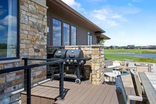 446 Trent Jones Drive, Oxbow, ND 58047