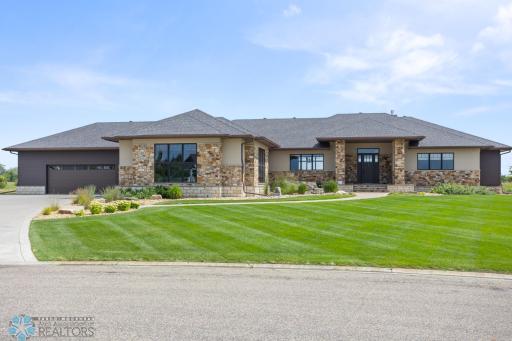 446 Trent Jones Drive, Oxbow, ND 58047