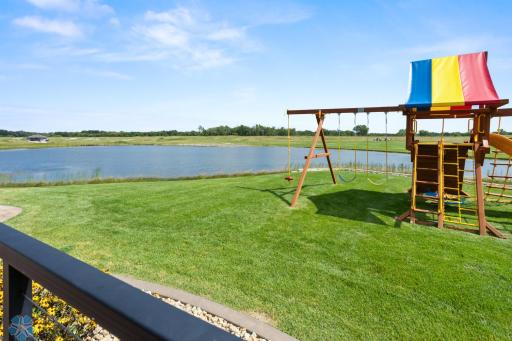 446 Trent Jones Drive, Oxbow, ND 58047