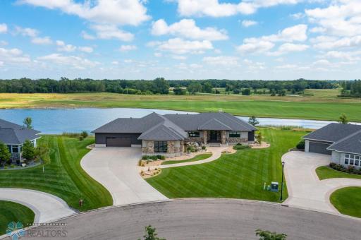446 Trent Jones Drive, Oxbow, ND 58047