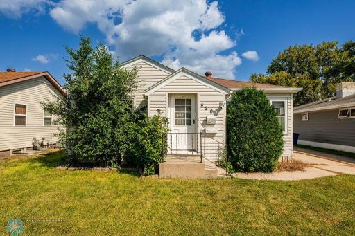 420 17th Street N, Moorhead, MN 56560