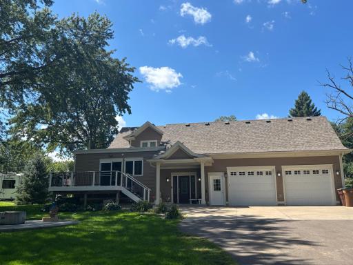 3303 Lake Elmo Avenue N, Lake Elmo, MN 55042