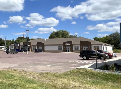 599 2nd Avenue N, Windom, MN 56101