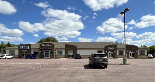 599 2nd Avenue N, Windom, MN 56101