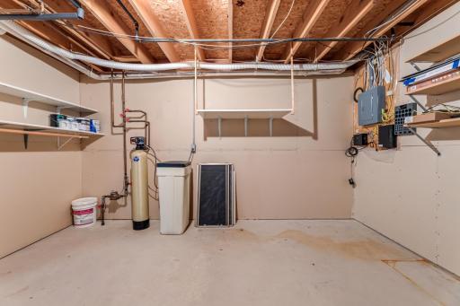 429 S 1st Street, La Crescent, MN 55947