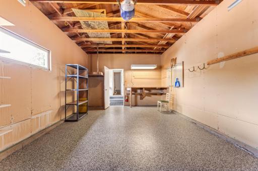 429 S 1st Street, La Crescent, MN 55947