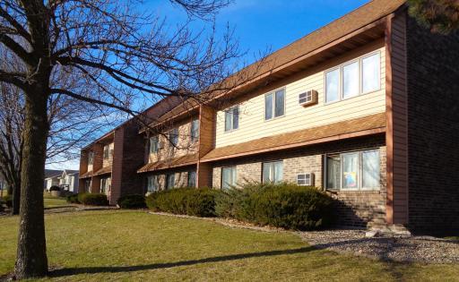 910 Hengen Street, 303, Fairmont, MN 56031