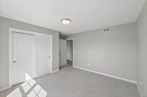 11102 41st Street Circle N, Lake Elmo, MN 55042