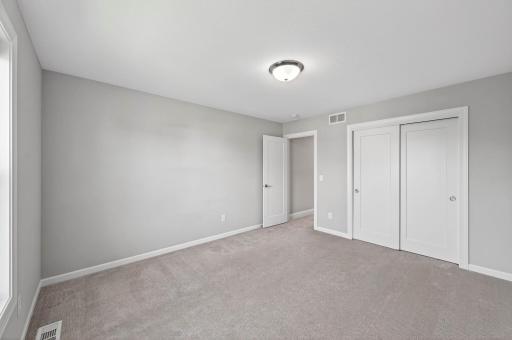 11102 41st Street Circle N, Lake Elmo, MN 55042
