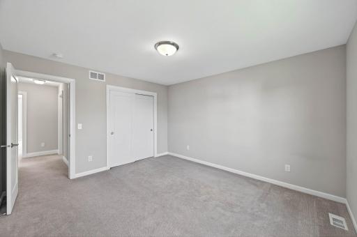 11102 41st Street Circle N, Lake Elmo, MN 55042