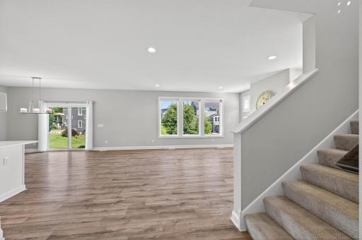 11102 41st Street Circle N, Lake Elmo, MN 55042