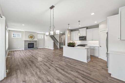 11102 41st Street Circle N, Lake Elmo, MN 55042