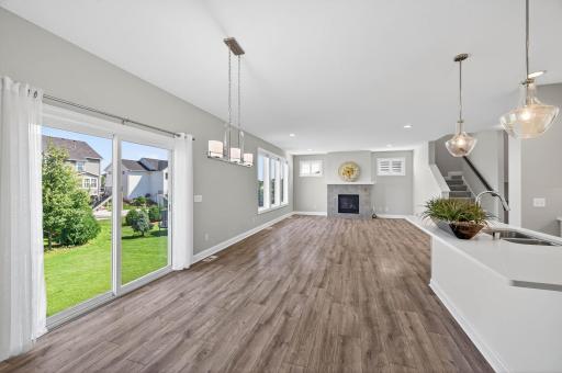 11102 41st Street Circle N, Lake Elmo, MN 55042