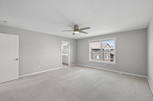11102 41st Street Circle N, Lake Elmo, MN 55042
