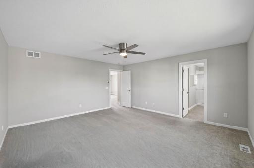 11102 41st Street Circle N, Lake Elmo, MN 55042