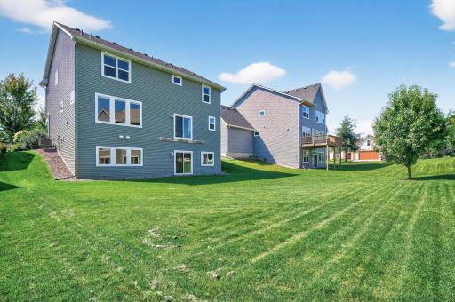 11102 41st Street Circle N, Lake Elmo, MN 55042